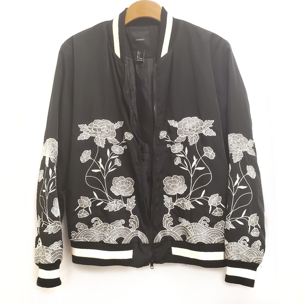 Black bomber jacket w/floral embroidery sz. L